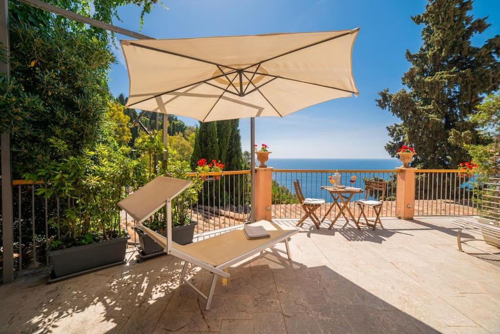 Chalet Vista Mare A Con Parcheggio Paolone House *