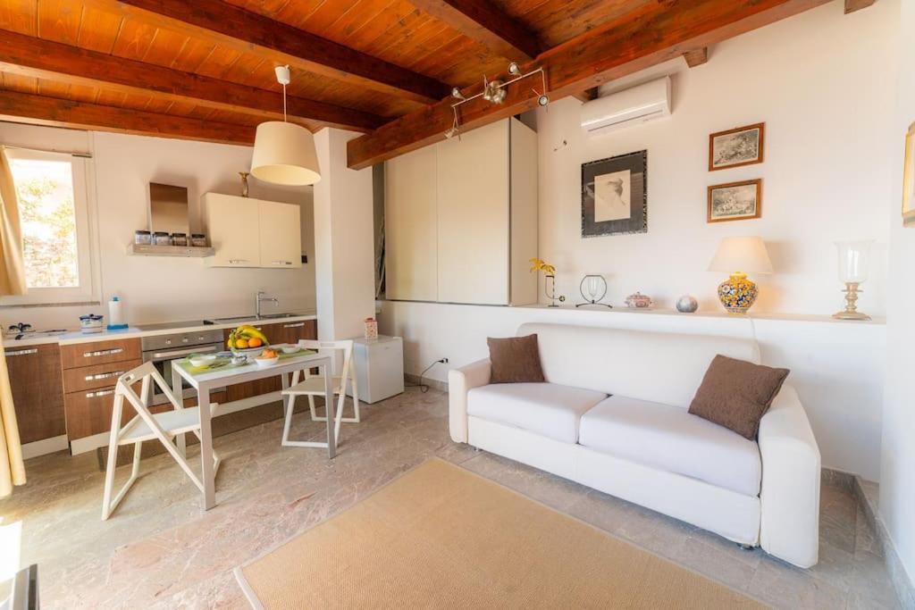 Chalet Vista Mare A Con Parcheggio Paolone House Taormina