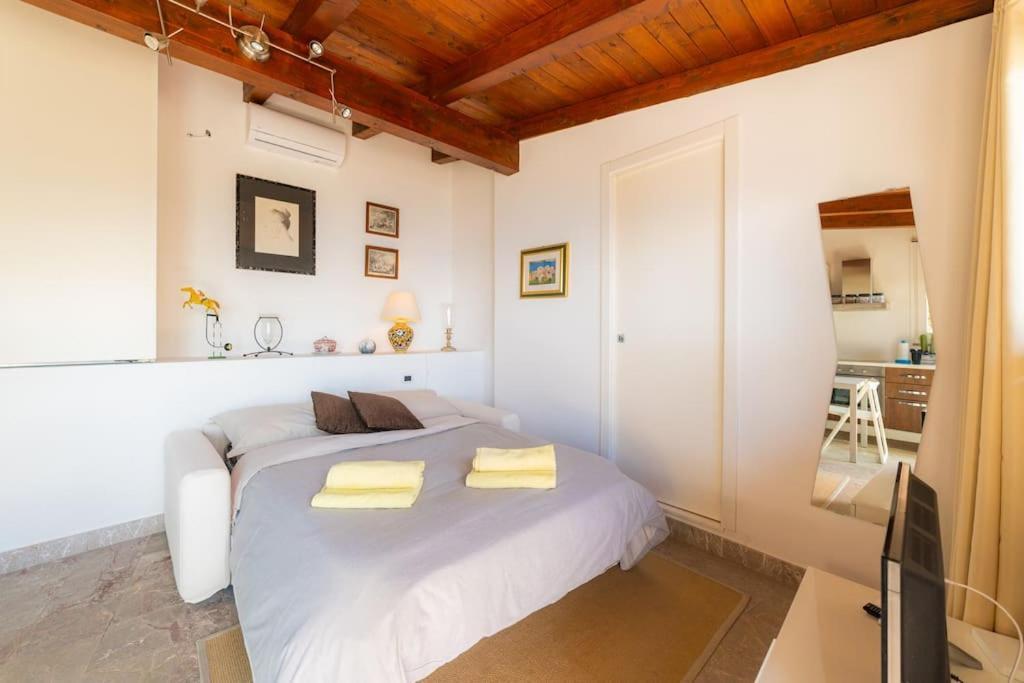 Vista Mare A Con Parcheggio Paolone House Chalet *
